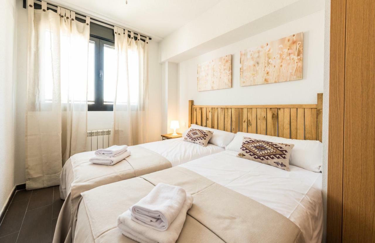 2 Habitaciones Apartamento Temporada En Lucero Madrid Exteriér fotografie