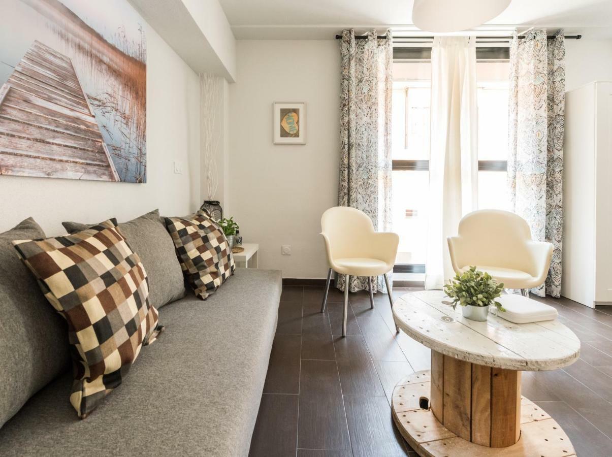 2 Habitaciones Apartamento Temporada En Lucero Madrid Exteriér fotografie