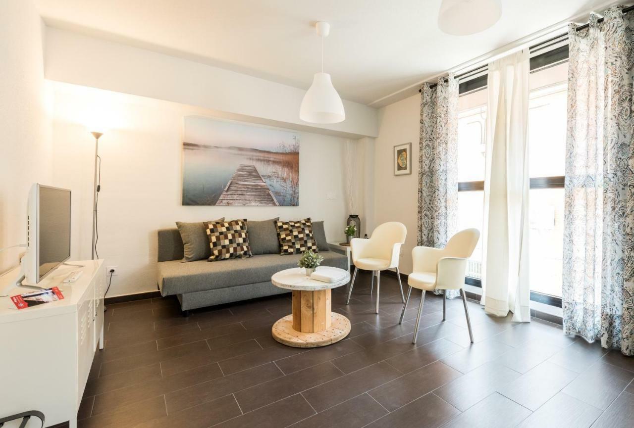 2 Habitaciones Apartamento Temporada En Lucero Madrid Exteriér fotografie