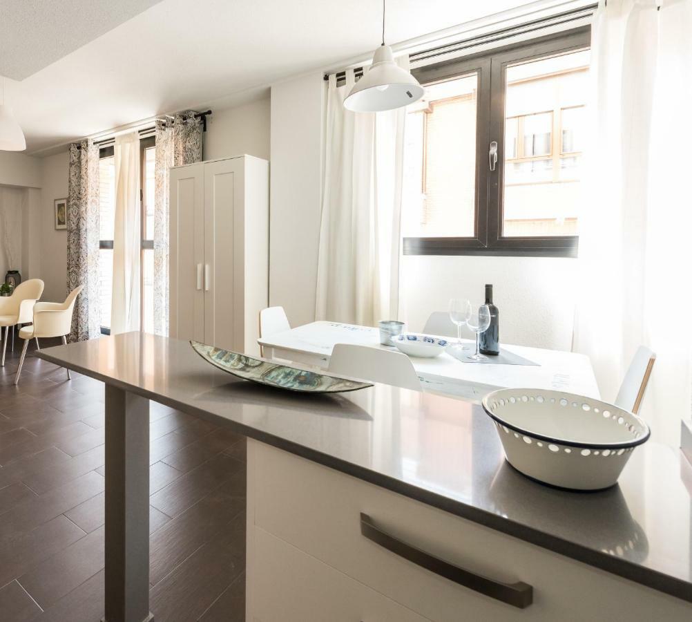 2 Habitaciones Apartamento Temporada En Lucero Madrid Exteriér fotografie