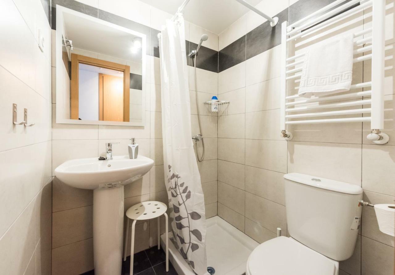 2 Habitaciones Apartamento Temporada En Lucero Madrid Exteriér fotografie